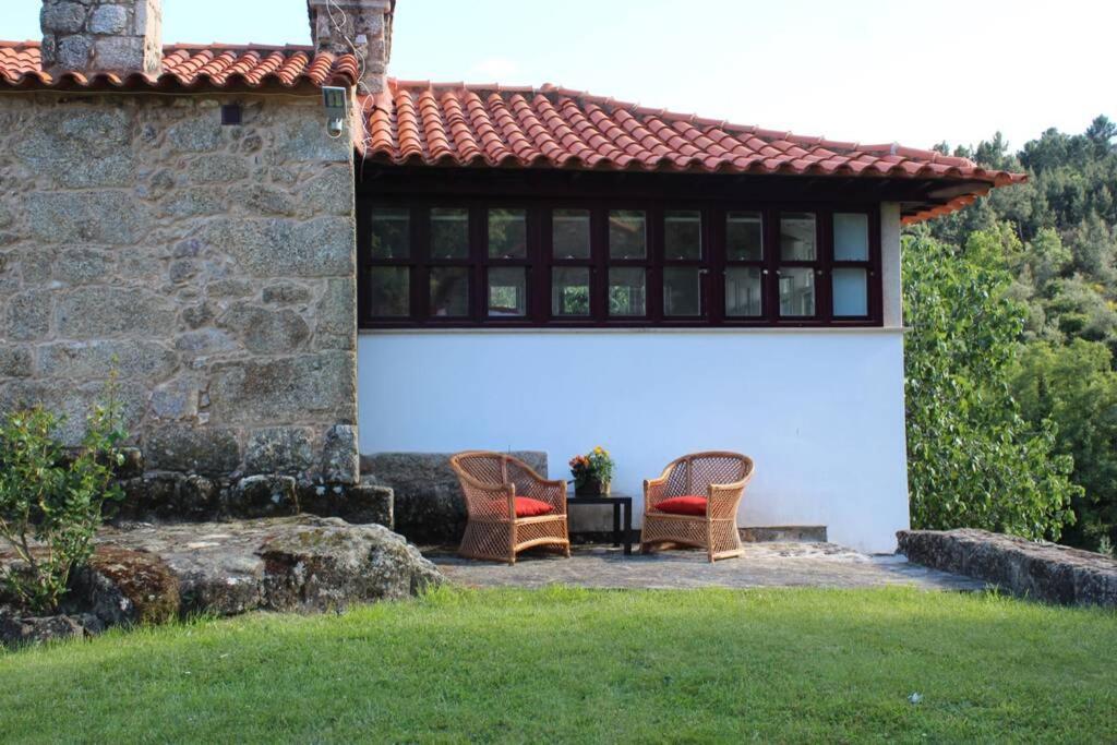 فيلا Goncalo في Casa Das Saras المظهر الخارجي الصورة